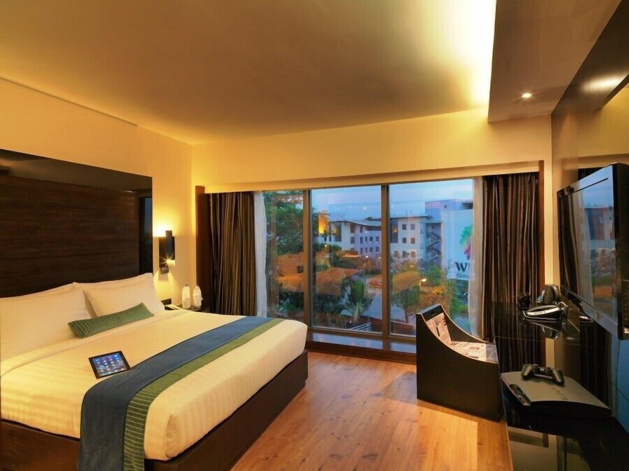 Svenska Design Hotel, Electronic City, Bangalore Kammasandra Bagian luar foto
