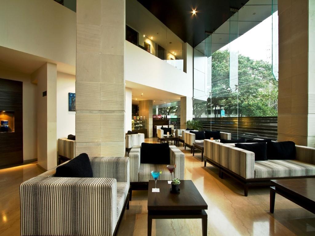 Svenska Design Hotel, Electronic City, Bangalore Kammasandra Bagian luar foto
